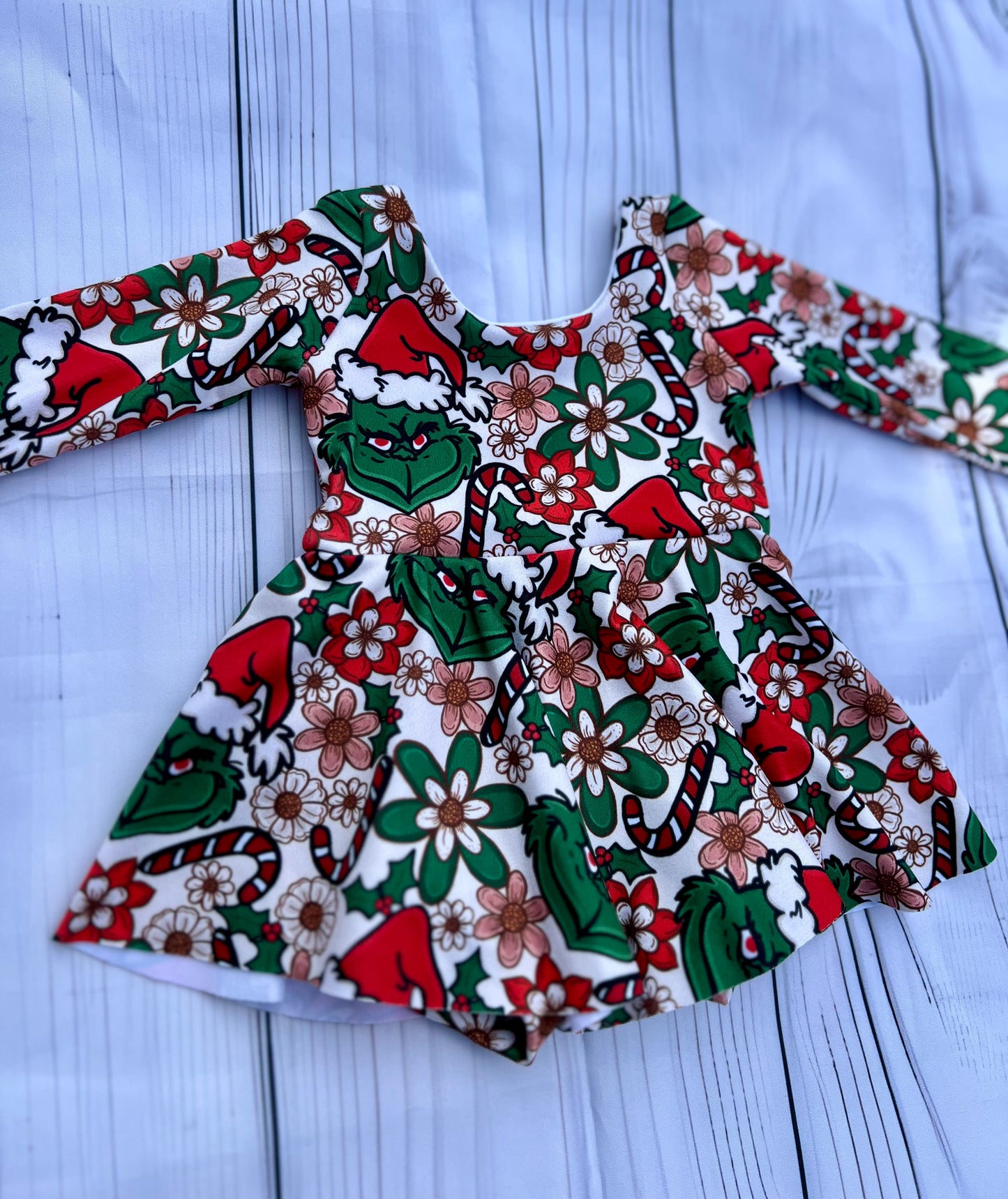 Newborn - read description - long sleeve romper