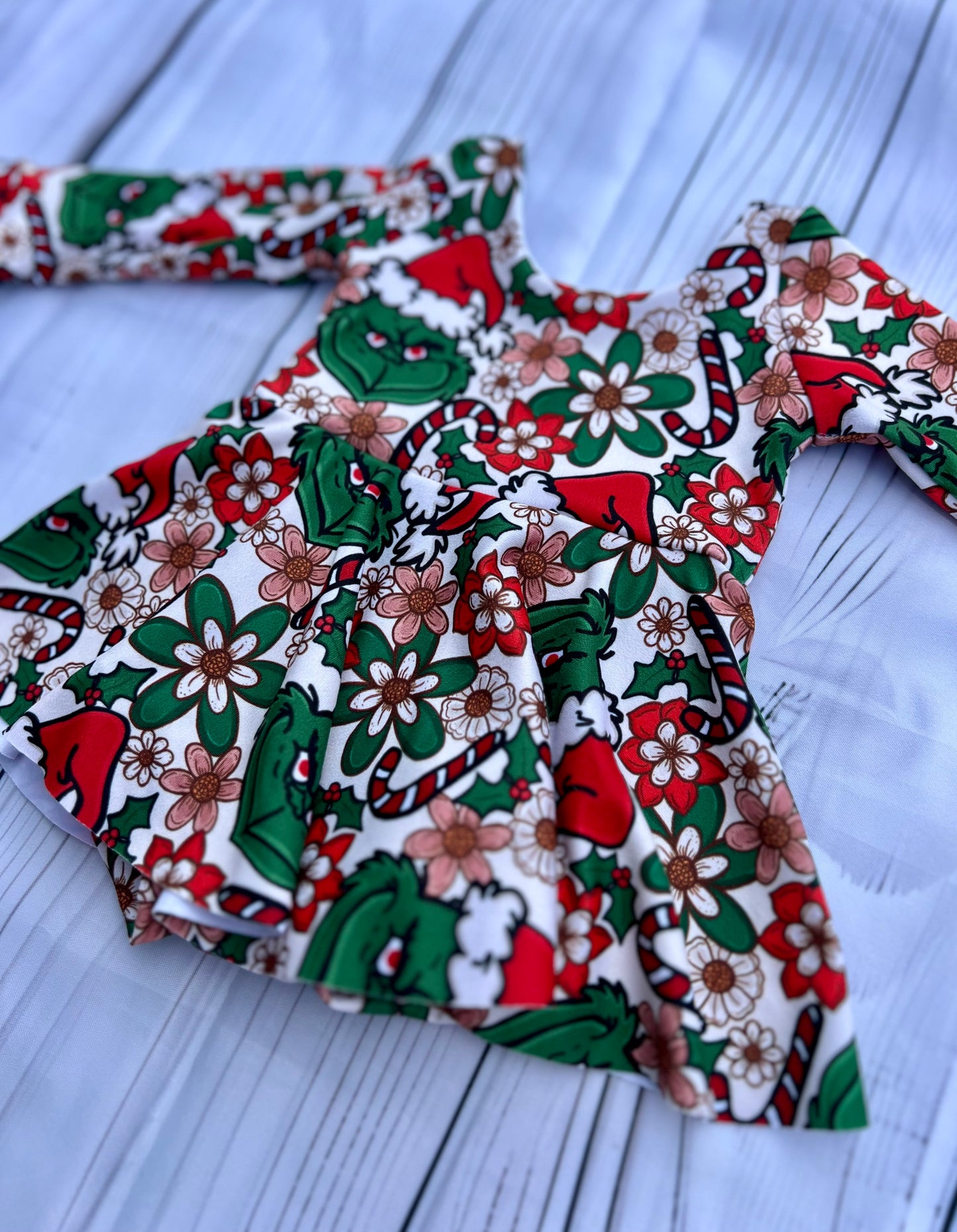 Newborn - read description - long sleeve romper